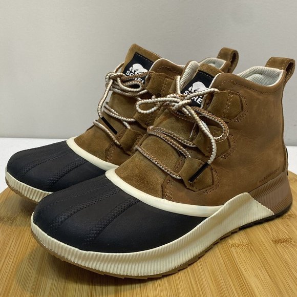 Sorel Shoes - Sorel Out N About III Classic Ankle Boots Womens Size 7 Taffy Black Waterproof